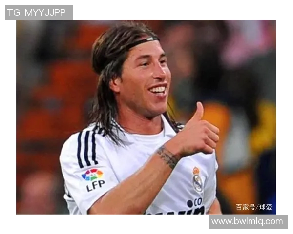 足球明星佩戴发带的精彩瞬间与时尚风格全解析 足球明星佩戴发带的精彩瞬间与时尚风格全解析