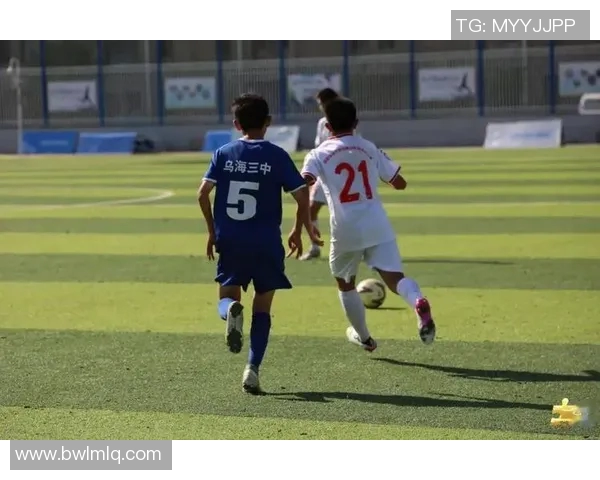 足球明星专用喷水水壶助力训练提升表现让运动更畅快